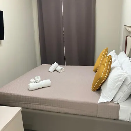 Isti E Binisti Flat דירה *