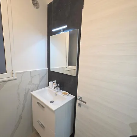 Isti E Binisti Flat Palermo