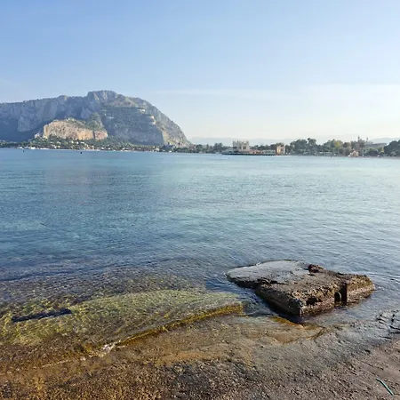 Isti E Binisti Flat