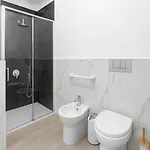 Isti E Binisti Flat * פלרמו