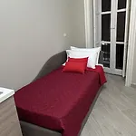 Isti E Binisti Flat *