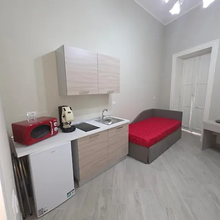 Isti E Binisti Flat *