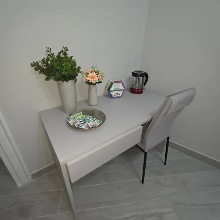 Apartman Isti E Binisti Flat